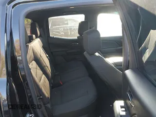 2023 Chevrolet Colorado 2WD LT z VIN 1GCGSCEC1P1237372, wystawiony jako IAAI lot #42033066 z przebiegiem 17 688 mil mil oraz . Historia ofert i sprzedaży dostępna na DreamBid. Obrazek 8.