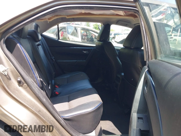 2019 Toyota Corolla L z VIN 5YFBURHE5KP861233, wystawiony jako IAAI lot #42388008 z przebiegiem 131 243 mil mil oraz . Historia ofert i sprzedaży dostępna na DreamBid. Obrazek 8.