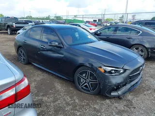 2024 Mercedes-Benz C 300 z VIN W1KAF4HB2RR178054, wystawiony jako IAAI lot #42434925 z przebiegiem 16 016 mil mil oraz . Historia ofert i sprzedaży dostępna na DreamBid. Obrazek 1.