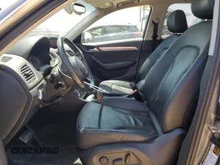2015 Audi Q3 Prestige with VIN WA1GFCFS2FR000393, listed as a Copart auction lot 52597105 with 118,141 mi miles and Clean title. Bid and sale history available at DreamBid. Image 7.
