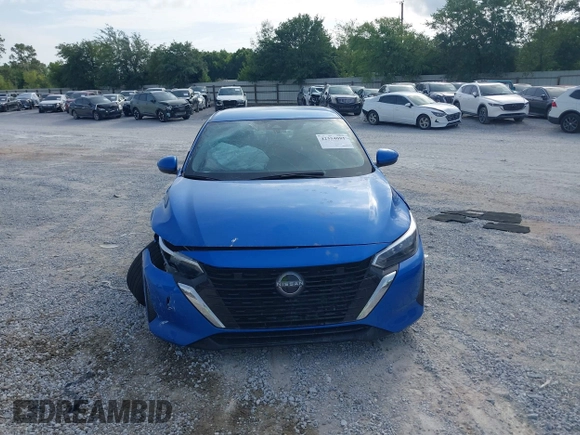 2024 Nissan Sentra SV with VIN 3N1AB8CV0RY361478, listed as a IAAI auction lot 42354081 with 15,697 mi miles and . Bid and sale history available at DreamBid. Image 12.