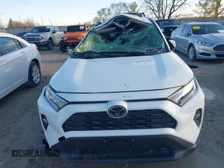 2019 Toyota RAV4 XLE Premium with VIN JTMA1RFV1KD023548, listed as a IAAI auction lot 41805406 with 75,501 mi miles. Bid and sale history available at carsss.com. Image 6.
