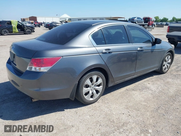 2010 Honda Accord EX z VIN 1HGCP2F74AA000833, wystawiony jako IAAI lot #42324357 z przebiegiem 117 590 mil mil oraz . Historia ofert i sprzedaży dostępna na DreamBid. Obrazek 4.