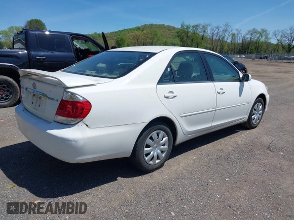2006 Toyota Camry STD with VIN 4T1BE32K96U686000, listed as a IAAI auction lot 42168092 with 119,582 mi miles. Bid and sale history available at carsss.com. Image 4.