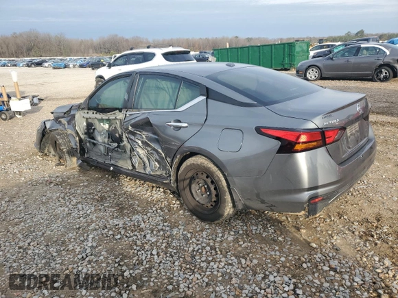 2020 Nissan Altima 2.5 S with VIN 1N4BL4BV4LC263780, listed as a Copart auction lot 45852645 with 67,659 mi miles and Salvage Title. Bid and sale history available at carsss.com. Image 2.