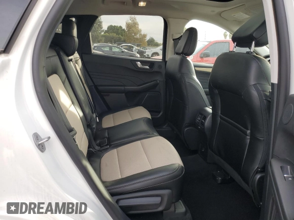 2022 Ford Escape Titanium Plug-In Hybrid с VIN 1FMCU0LZ8NUB45858, выставлен на аукционе Copart как лот 84727544 с пробегом 8 612 миль миль и Списание • Salvage title. История ставок и продаж доступна на DreamBid. Изображение 11.