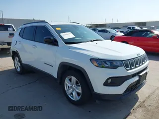 2022 Jeep Compass Latitude с VIN 3C4NJCBB8NT137619, выставлен на аукционе IAAI как лот 42211859 с пробегом 31 319 миль миль и . История ставок и продаж доступна на DreamBid. Изображение 1.