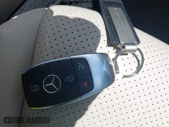 2021 Mercedes-Benz C 300 with VIN W1KWF8DB7MR649515, listed as a IAAI auction lot 42542308 with 22,136 mi miles and . Bid and sale history available at DreamBid. Image 11.