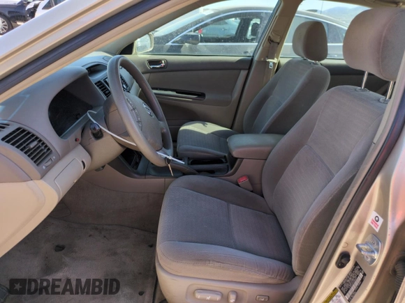 2005 Toyota Camry STD z VIN 4T1BE32K45U096575, wystawiony jako Copart lot #59634625 z przebiegiem 195 358 mil mil oraz Szkoda całkowita • Salvage title. Historia ofert i sprzedaży dostępna na DreamBid. Obrazek 7.