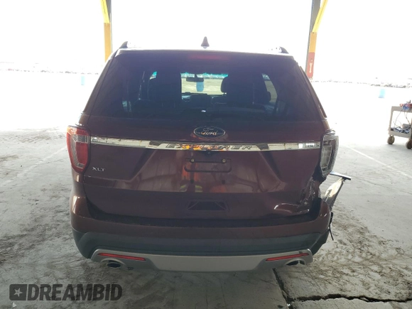 2016 Ford Explorer XLT with VIN 1FM5K7D85GGC05237, listed as a Copart auction lot 53132725 with 119,355 mi miles and Salvage Title. Bid and sale history available at carsss.com. Image 6.