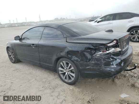 2012 Volvo C70 T5 with VIN YV1672MC7CJ131358, listed as a Copart auction lot 51735285 with 141,764 mi miles and Salvage Title. Bid and sale history available at carsss.com. Image 2.