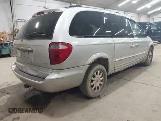 2001 Chrysler Town & Country LXi with VIN 2C4GP54L21R200770, listed as a IAAI auction lot 42206845 with Not Provided miles and . Bid and sale history available at DreamBid. Image 4.