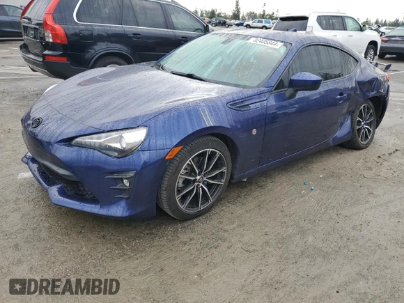 2018 Toyota 86 GT with VIN JF1ZNAE10J8700321, listed as a Copart auction lot 82405844 with 42,338 mi miles and Salvage Title. Bid and sale history available at carsss.com. Image 1.