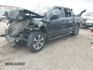 2020 Ford F-150 XL z VIN 1FTEW1CP9LKD38802, wystawiony jako IAAI lot #41879407 z przebiegiem 72 977 mil mil oraz . Historia ofert i sprzedaży dostępna na DreamBid. Obrazek 18.