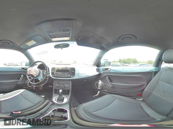 2012 Volkswagen Beetle 2.5L PZEV with VIN 3VWJP7AT1CM652044, listed as a Copart auction lot 60855665 with 49,481 mi miles and Clean title. Bid and sale history available at DreamBid. Image 15.