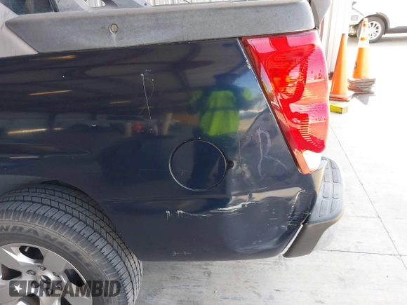 2006 Chevrolet Avalanche Z66 with VIN 3GNEC12Z76G233075, listed as a IAAI auction lot 42507082 with 218,395 mi miles and . Bid and sale history available at DreamBid. Image 12.