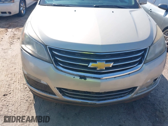 2015 Chevrolet Traverse LT with VIN 1GNKRGKDXFJ236009, listed as a IAAI auction lot 42076239 with Not Provided miles. Bid and sale history available at carsss.com. Image 13.
