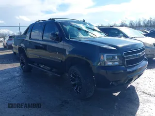 2007 Chevrolet Avalanche LTZ with VIN 3GNFK12307G196293, listed as a IAAI auction lot 41420818 with 200,352 mi miles. Bid and sale history available at carsss.com. Image 1.