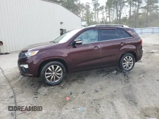 2013 Kia Sorento SX z VIN 5XYKW4A25DG394772, wystawiony jako Copart lot #54494345 z przebiegiem 207 092 mil mil oraz Szkoda całkowita • Salvage title. Historia ofert i sprzedaży dostępna na DreamBid. Obrazek 1.