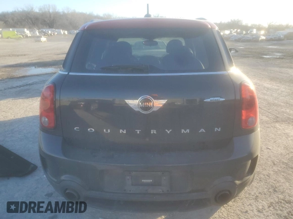 2015 MINI Countryman John Cooper Works with VIN WMWXD1C5XFWS34732, listed as a Copart auction lot 42402185 with Not Provided miles and Salvage Title. Bid and sale history available at DreamBid. Image 6.
