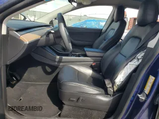 2020 Tesla Model Y Long Range with VIN 5YJYGDEE7LF038244, listed as a Copart auction lot 44153755 with 53,256 mi miles and Salvage Title. Bid and sale history available at DreamBid. Image 7.