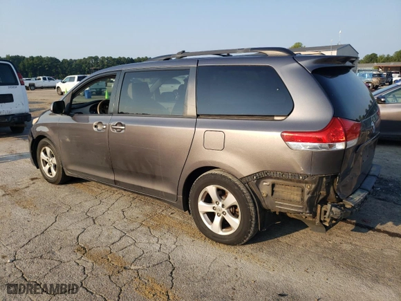 2011 Toyota Sienna LE AAS with VIN 5TDKK3DC5BS116741, listed as a Copart auction lot 43147955 with 212,663 mi miles and Salvage Title. Bid and sale history available at carsss.com. Image 2.