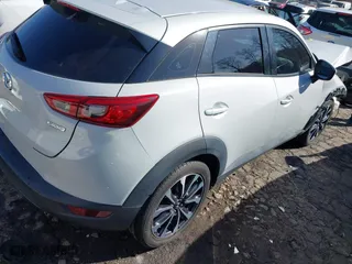 2019 Mazda CX-3 Touring with VIN JM1DKDC70K1406403, listed as a IAAI auction lot 41719684 with 119,602 mi miles. Bid and sale history available at carsss.com. Image 4.
