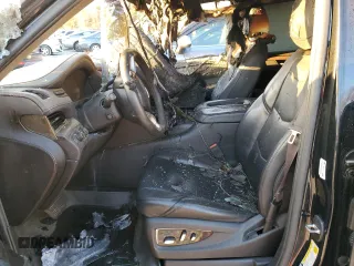 2017 Cadillac Escalade ESV Luxury z VIN 1GYS4HKJ0HR114616, wystawiony jako Copart lot #84195584 z przebiegiem Nie podano mil oraz Szkoda całkowita • Salvage title. Historia ofert i sprzedaży dostępna na DreamBid. Obrazek 7.