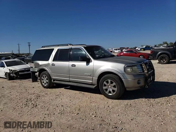 2008 Ford Expedition Max SSV z VIN 1FMFK15548LA03925, wystawiony jako Copart lot #81107104 z przebiegiem 164 247 mil mil oraz Szkoda całkowita • Salvage title. Historia ofert i sprzedaży dostępna na DreamBid. Obrazek 12.
