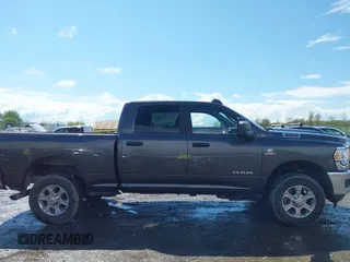 2024 Ram 2500 Big Horn with VIN 3C6UR5DL2RG101520, listed as a IAAI auction lot 42065398 with 34,611 mi miles. Bid and sale history available at carsss.com. Image 13.