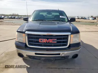 2010 GMC Sierra 1500 with VIN 1GTSKVEA4AZ241610, listed as a Copart auction lot 45301635 with 244,815 mi miles and Salvage Title. Bid and sale history available at DreamBid. Image 5.