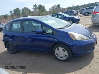 2013 Honda Fit with VIN JHMGE8H36DC017403, listed as a IAAI auction lot 42044816 with 206,688 mi miles. Bid and sale history available at carsss.com. Image 13.