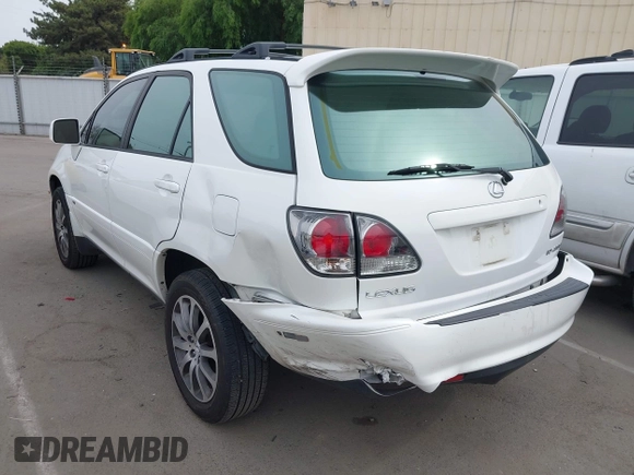 2002 Lexus RX 300 with VIN JTJHF10U320286954, listed as a IAAI auction lot 42097056 with 283,926 mi miles. Bid and sale history available at carsss.com. Image 3.