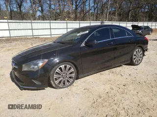 2018 Mercedes-Benz CLA 250 z VIN WDDSJ4GB6JN659201, wystawiony jako Copart lot #41039204 z przebiegiem 69 242 mil mil oraz Szkody całkowita. Historia ofert i sprzedaży dostępna na DreamBid. Obrazek 1.