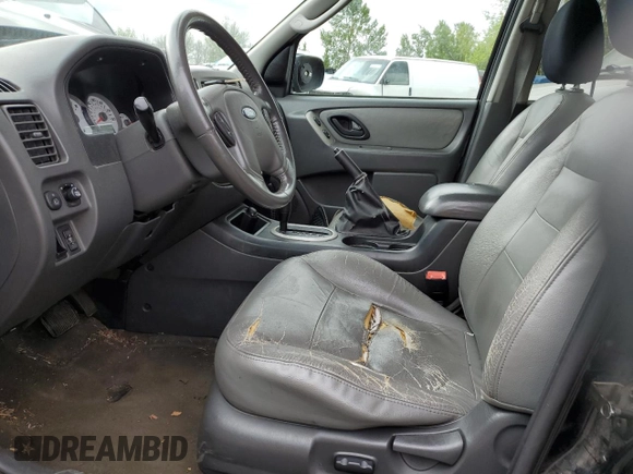 2006 Ford Escape XLT z VIN 1FMCU03146KB47131, wystawiony jako Copart lot #56731215 z przebiegiem 230 520 mil mil oraz Szkoda całkowita • Salvage title. Historia ofert i sprzedaży dostępna na DreamBid. Obrazek 7.