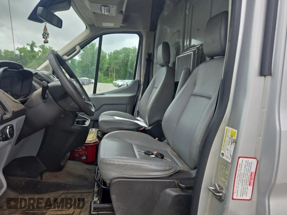 2016 Ford Transit Cargo with VIN 1FTYE1CM3GKB49266, listed as a IAAI auction lot 42666703 with 122,037 mi miles and . Bid and sale history available at DreamBid. Image 21.