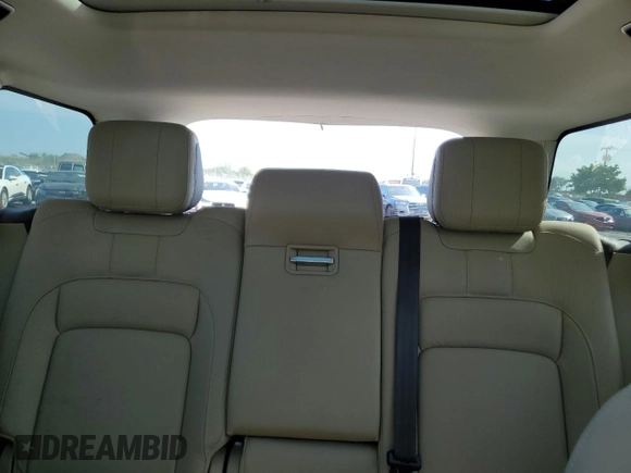 2020 Land Rover Range Rover with VIN SALGR2RK6LA567793, listed as a Copart auction lot 48127363 with 35,224 mi miles and . Bid and sale history available at DreamBid. Image 10.