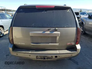2007 GMC Yukon SLE w/3SA with VIN 1GKFC13CX7J279883, listed as a Copart auction lot 87692925 with 197,461 mi miles and Salvage Title. Bid and sale history available at carsss.com. Image 6.