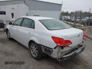 2005 Toyota Avalon XL with VIN 4T1BK36B75U030489, listed as a IAAI auction lot 41581025 with 244,205 mi miles and . Bid and sale history available at DreamBid. Image 3.