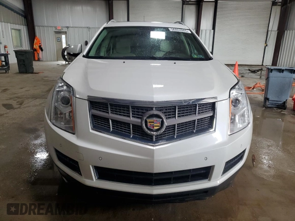 2010 Cadillac SRX Luxury Collection z VIN 3GYFNDEY3AS620671, wystawiony jako Copart lot #56853905 z przebiegiem 110 627 mil mil oraz Szkoda całkowita • Salvage title. Historia ofert i sprzedaży dostępna na DreamBid. Obrazek 5.