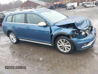 2018 Volkswagen Golf S z VIN 3VWH17AU9JM759994, wystawiony jako IAAI lot #41054231 z przebiegiem 42 651 mil mil oraz . Historia ofert i sprzedaży dostępna na DreamBid. Obrazek 13.