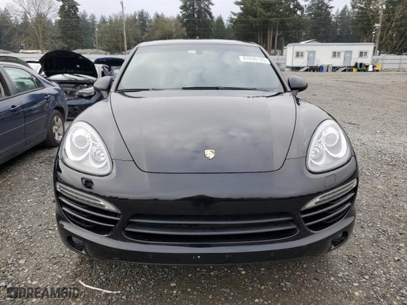 2014 Porsche Cayenne Diesel with VIN WP1AF2A29ELA38717, listed as a Copart auction lot 41636155 with 153,418 mi miles and Clean Title. Bid and sale history available at carsss.com. Image 5.