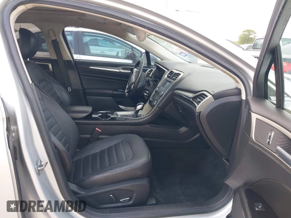 2016 Ford Fusion SE with VIN 3FA6P0HD1GR344711, listed as a IAAI auction lot 42551238 with 150,442 mi miles and . Bid and sale history available at DreamBid. Image 5.
