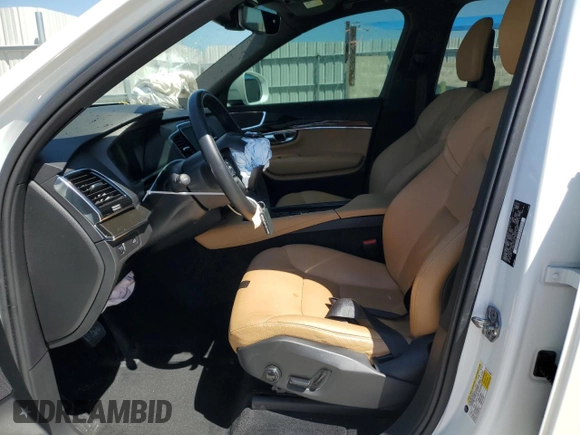 2018 Volvo XC90 Momentum with VIN YV4A22PK5J1329612, listed as a Copart auction lot 50693305 with 86,324 mi miles and Salvage Title. Bid and sale history available at carsss.com. Image 7.