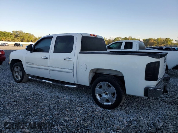 2011 Chevrolet Silverado 1500 LT with VIN 3GCPCSE00BG176118, listed as a Copart auction lot 48958465 with 110,538 mi miles and Salvage Title. Bid and sale history available at DreamBid. Image 2.