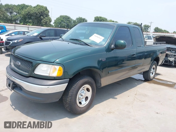 2001 Ford F-150 XL z VIN 1FTZX17201NA28384, wystawiony jako IAAI lot #39496964 z przebiegiem 65 695 mil mil oraz . Historia ofert i sprzedaży dostępna na DreamBid. Obrazek 18.