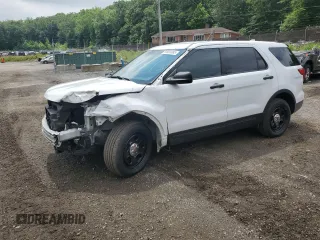 2017 Ford Police Interceptor Utility z VIN 1FM5K8ARXHGA04681, wystawiony jako Copart lot #59983085 z przebiegiem 111 286 mil mil oraz Szkoda całkowita • Salvage title. Historia ofert i sprzedaży dostępna na DreamBid. Obrazek 1.