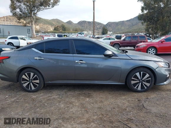 2022 Nissan Altima 2.5 SV with VIN 1N4BL4DV3NN315243, listed as a IAAI auction lot 41778337 with 58,259 mi miles. Bid and sale history available at carsss.com. Image 13.