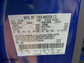 2006 Ford Escape XLS with VIN 1FMYU92Z36KC28266, listed as a IAAI auction lot 41744961 with 94,706 mi miles. Bid and sale history available at carsss.com. Image 9.