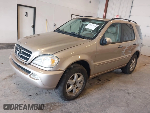 2005 Mercedes-Benz M 500 with VIN 4JGAB75E05A525942, listed as a IAAI auction lot 42012823 with 176,682 mi miles and . Bid and sale history available at DreamBid. Image 2.